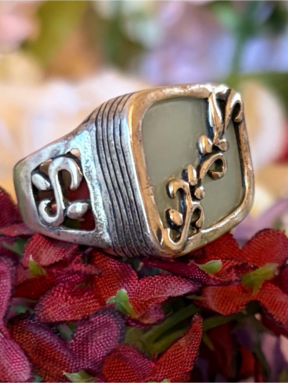 Retired Silpada Sterling Silver Blue Quartz Filigree Vine Ring R2266 Size 6